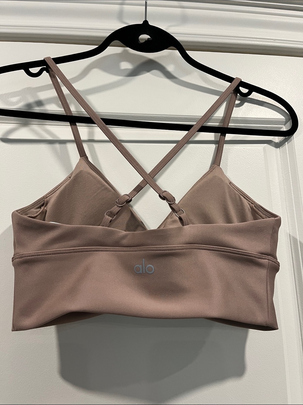 Alo Yoga Ruched Bra - Picture 2 of 9